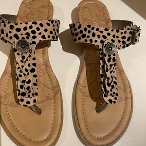 Blowfish Black and Tan Sandals